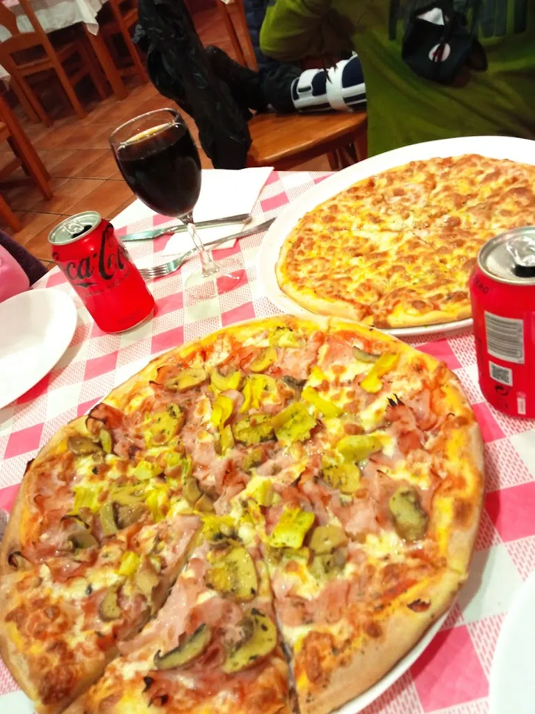 Menu_Pizzería Napoli_Verín_image_6