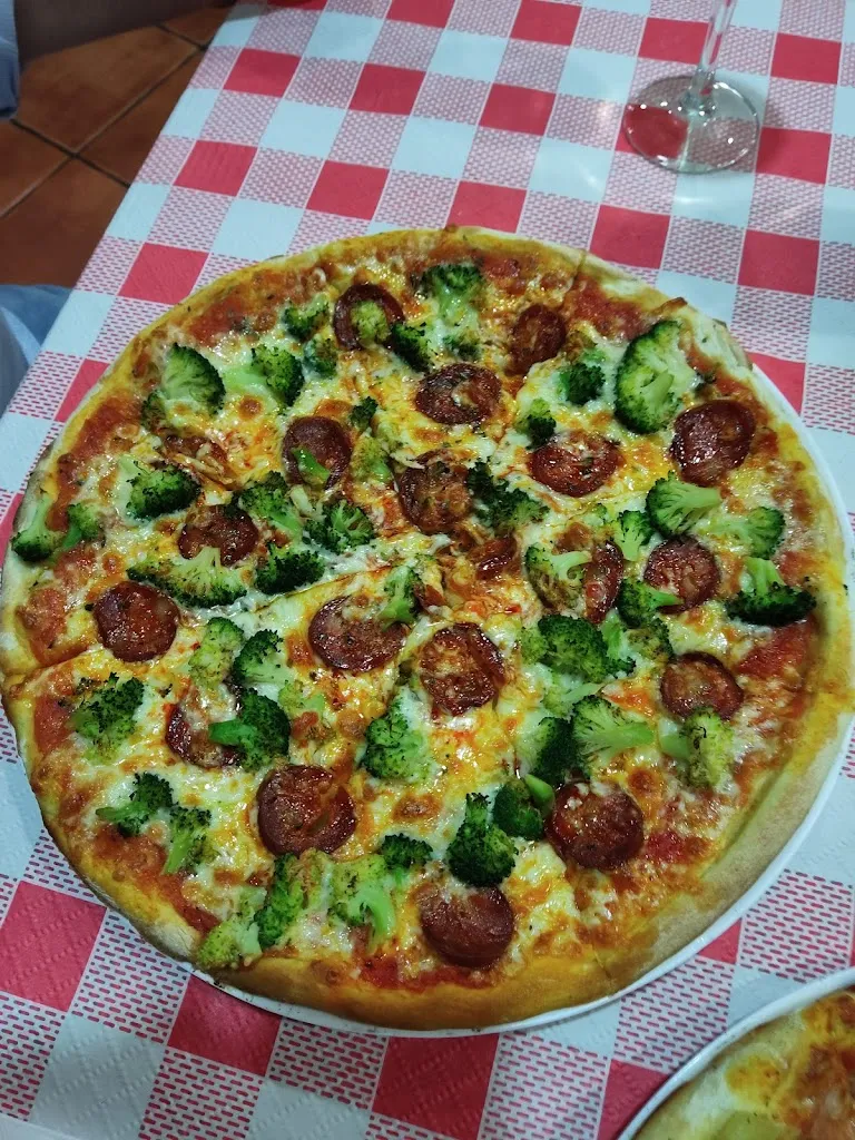 mary cooney_Pizzería Napoli_Verín_review