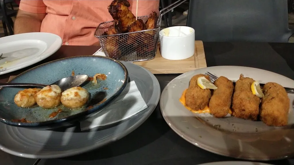 Paparazzi pizza Verín_Verín_slider_image_3