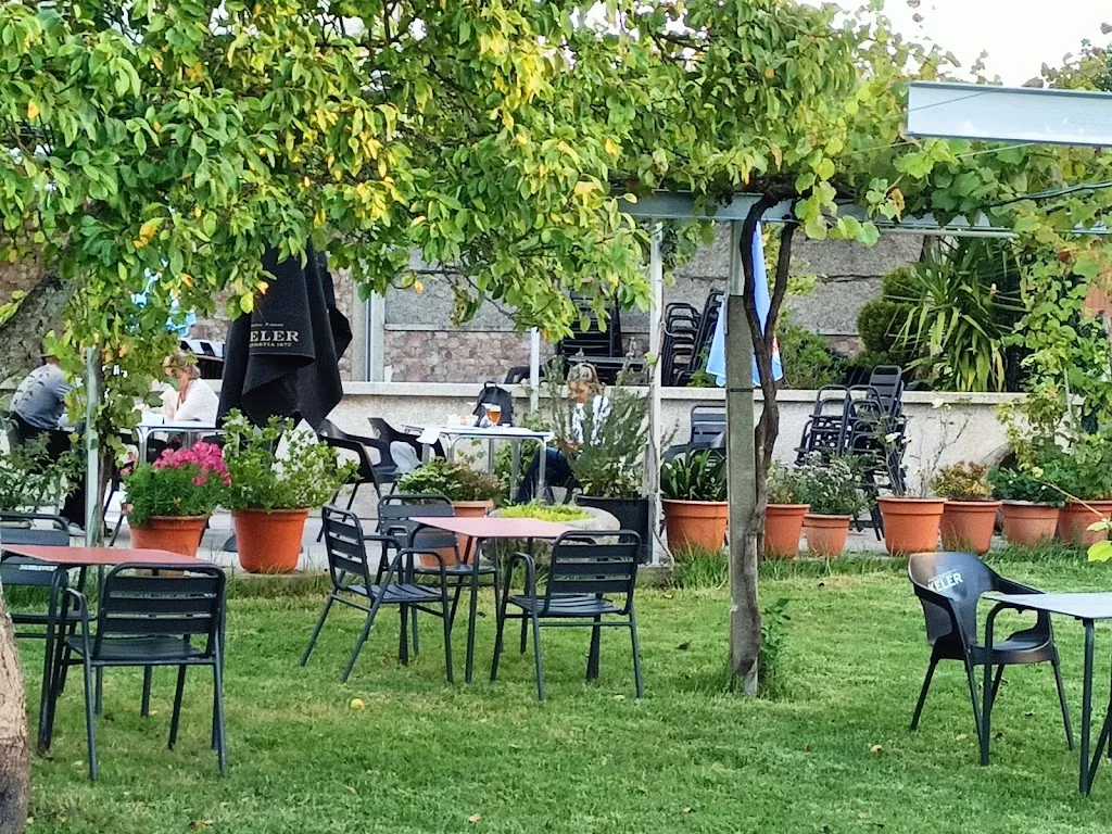 Bar Restaurante Mi Rinconcito_Verín_slider_image_1