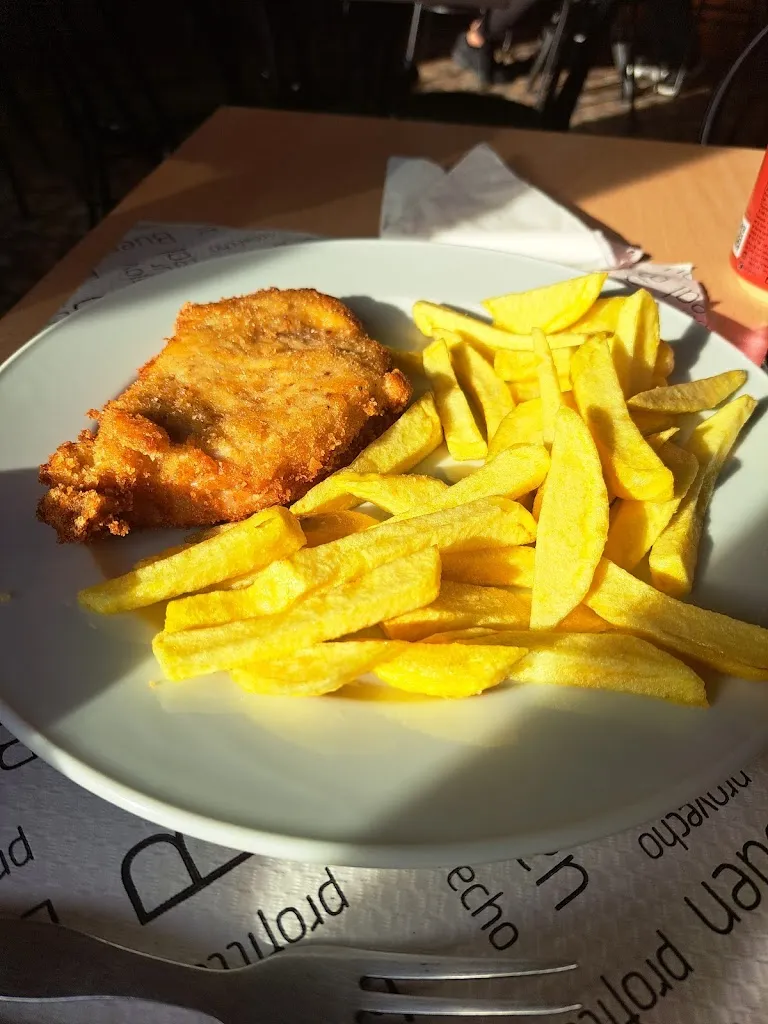 Bar Restaurante Mi Rinconcito_Verín_slider_image_3