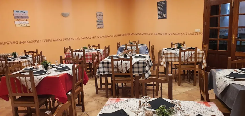 Tapería Rúa Maior restaurant in Verín