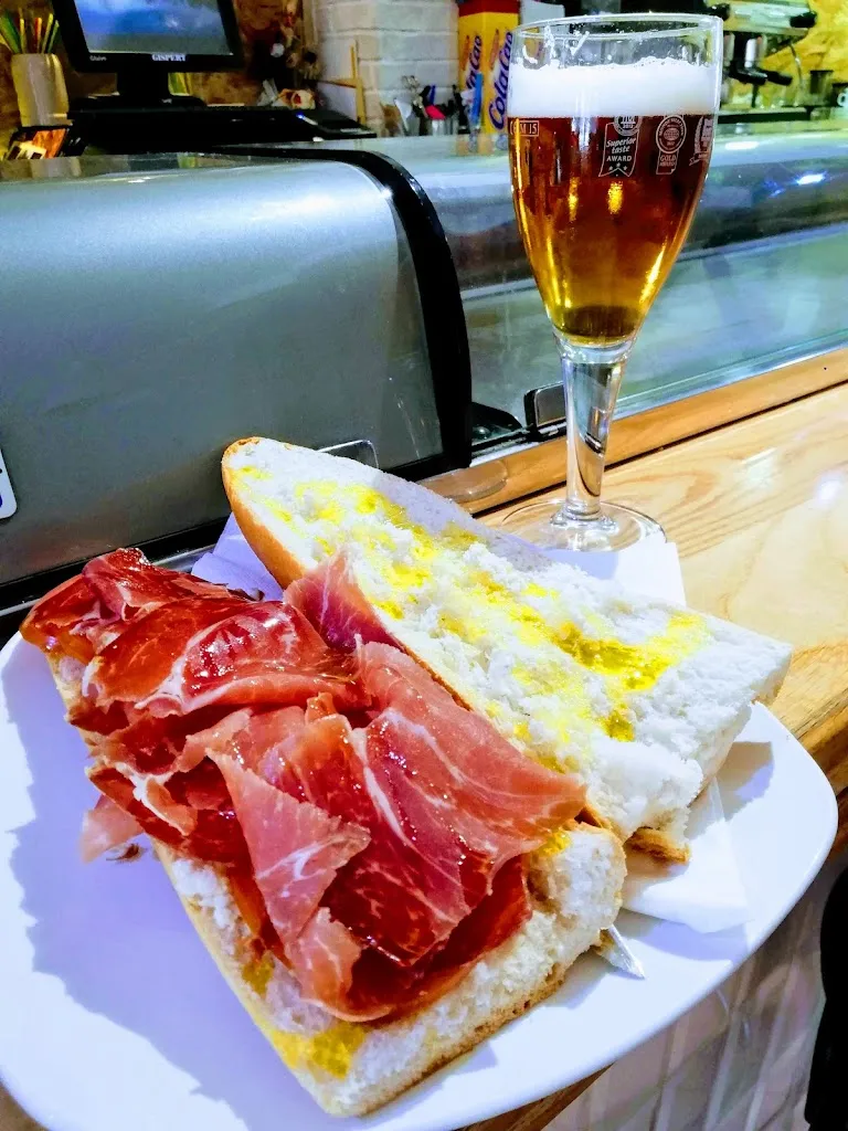 Menu_Bar Centro_Cervera de Pisuerga_image_6