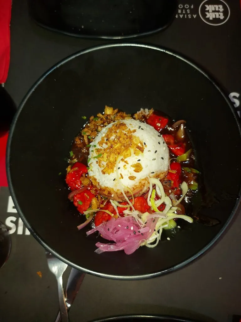 Menu_Tuk Tuk Asian Street Food Bilbao_Cisneros_image_8