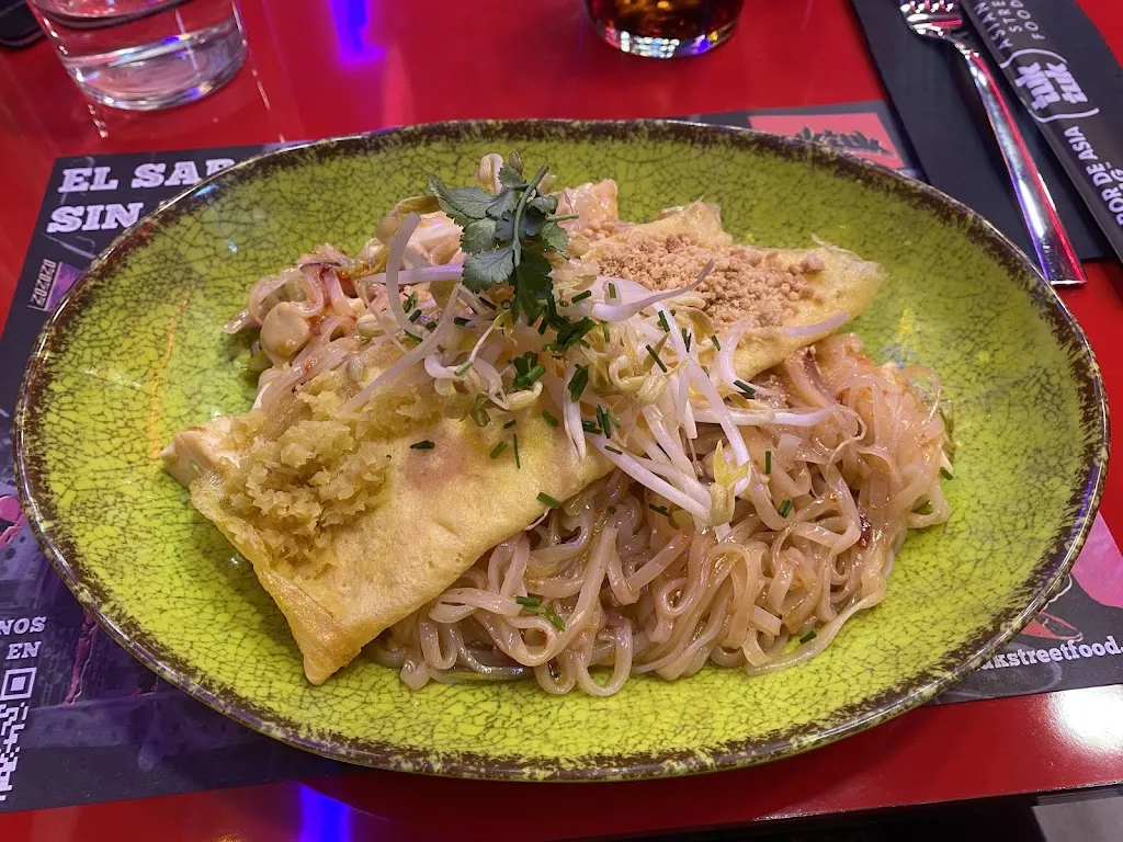 Alexandra Laabs_Tuk Tuk Asian Street Food Bilbao_Cisneros_review