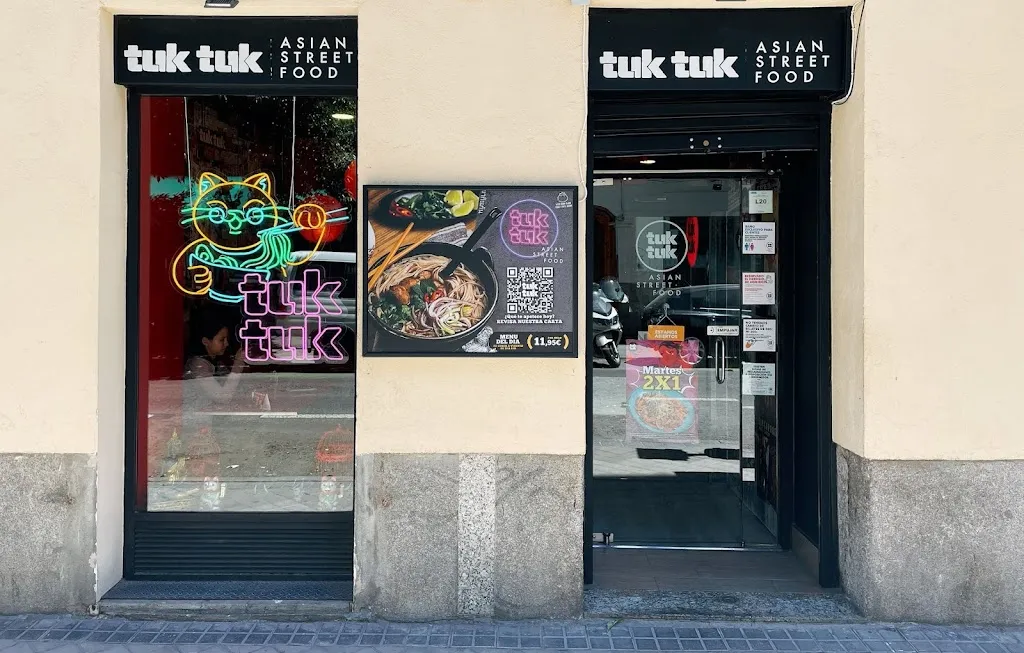 Tuk Tuk Asian Street Food Bilbao restaurant in Cisneros