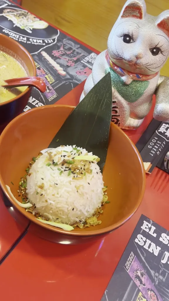 Tuk Tuk Asian Street Food Bilbao_Cisneros_slider_image_2