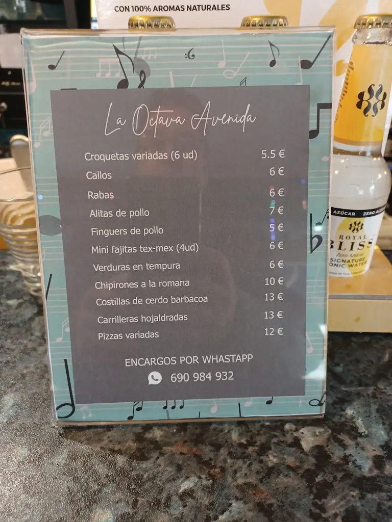 Menu_Bar Octava Avenida_Herrera de Pisuerga_image_1