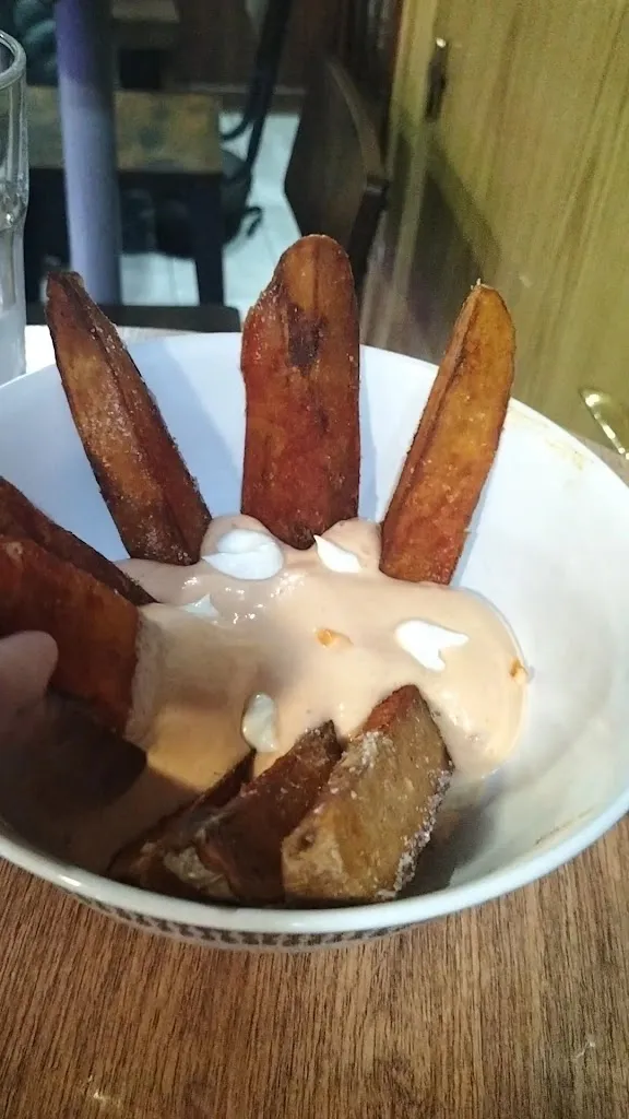 Eduardo Curonisy_Taberna Lagarto_Lagartos_recensione