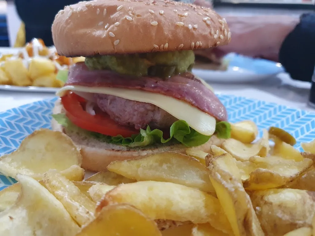 Hamburguesería Taberna Marpi_Guardo_slider_image_1