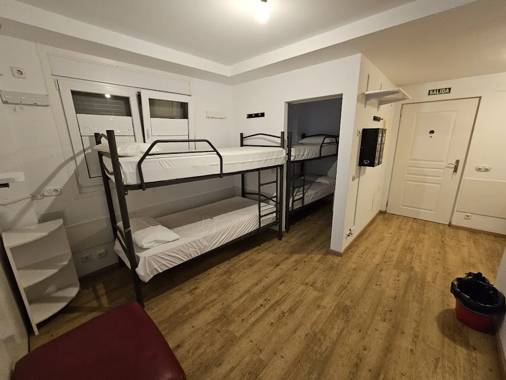 Hostal Albergue Moratinos_Ledigos_slider_image_3