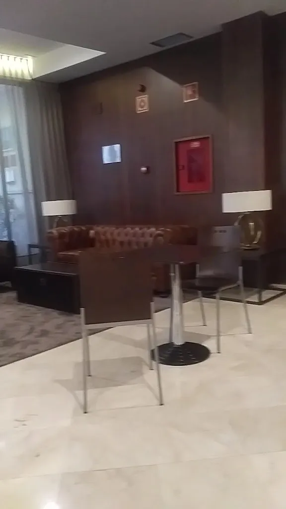 Exe Ágora Cáceres_Itero de la Vega_slider_image_2