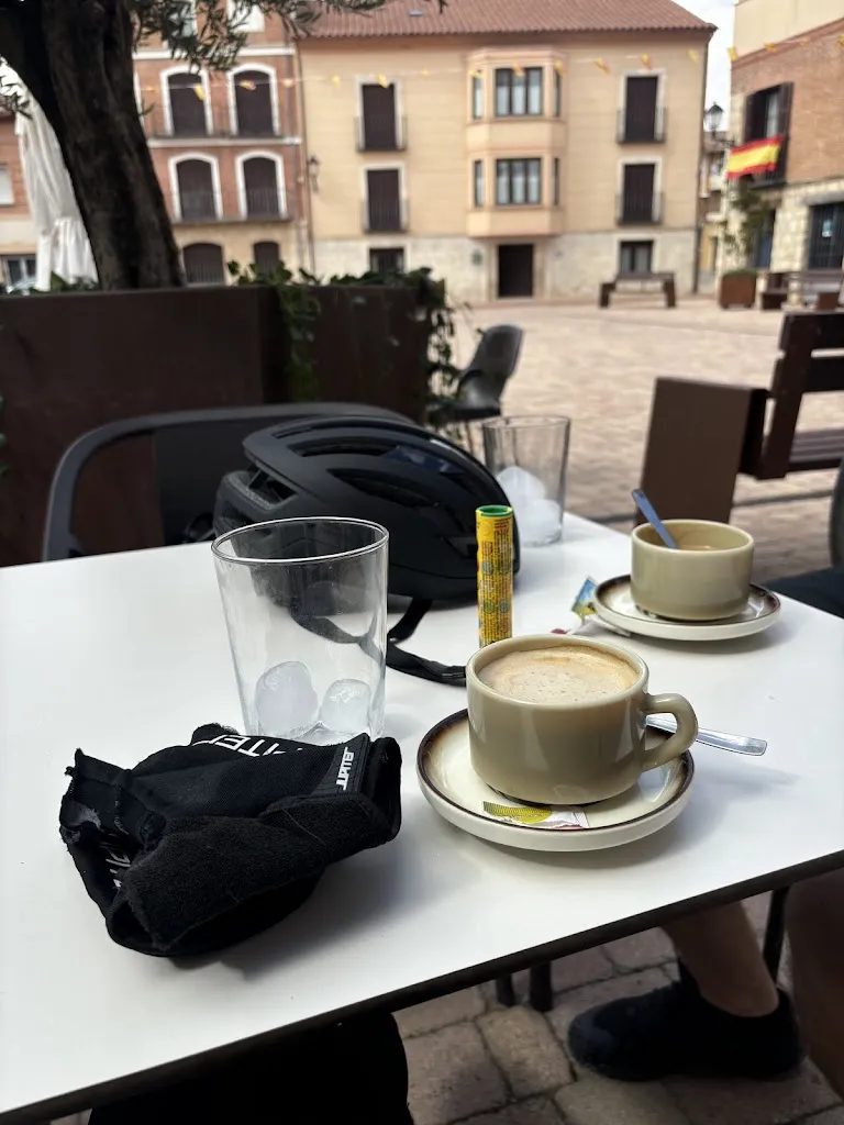 Henri Pitkänen_Hostal restaurante ceres_Magaz de Pisuerga_review