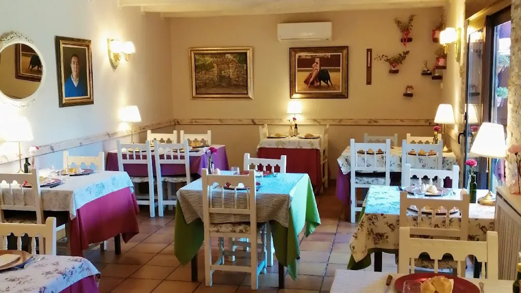 Restaurante La Concordia - Monzón de Campos restaurant in Monzón de Campos