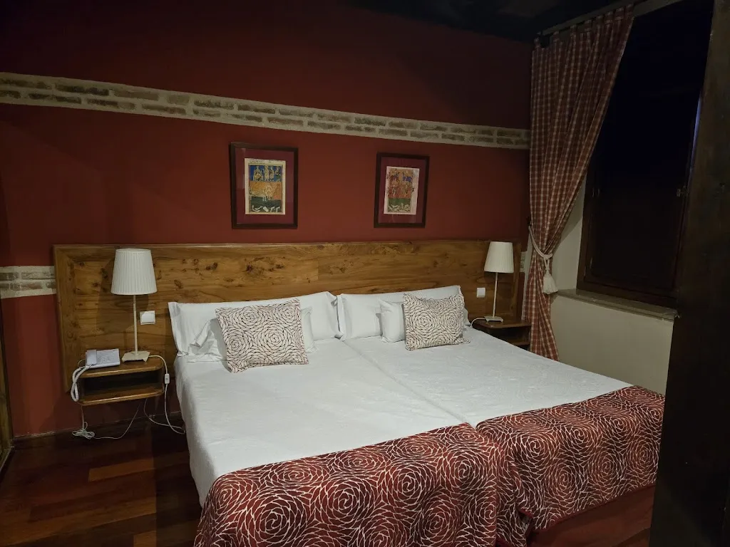 Shawn Czeczinski_Monasterio San Zoilo | Hotel_Osorno la Mayor_review