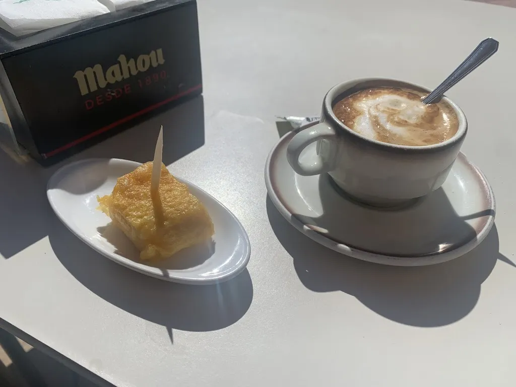 Menu_Cafe Bar Alba_Osorno la Mayor_image_4