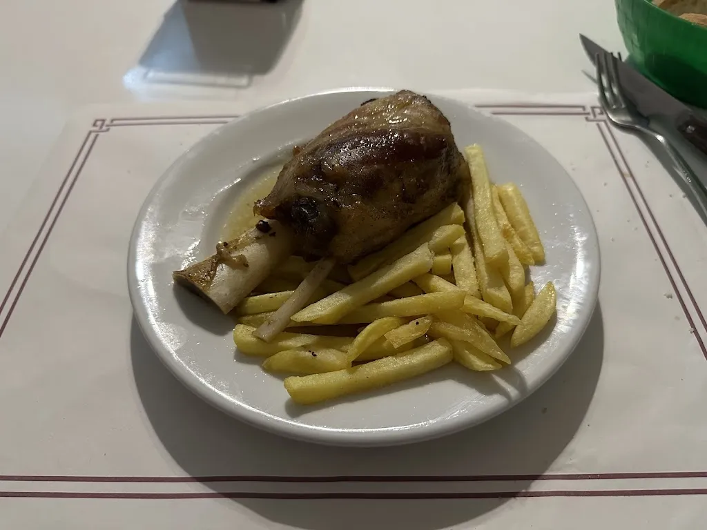 Marco Figueiredo_Restaurante Plaza_Osorno la Mayor_review