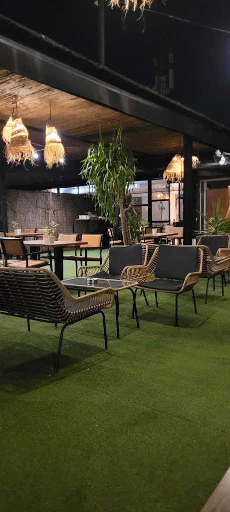 FERNANDO PELAYO_La Nieta de Perales_Perales_review