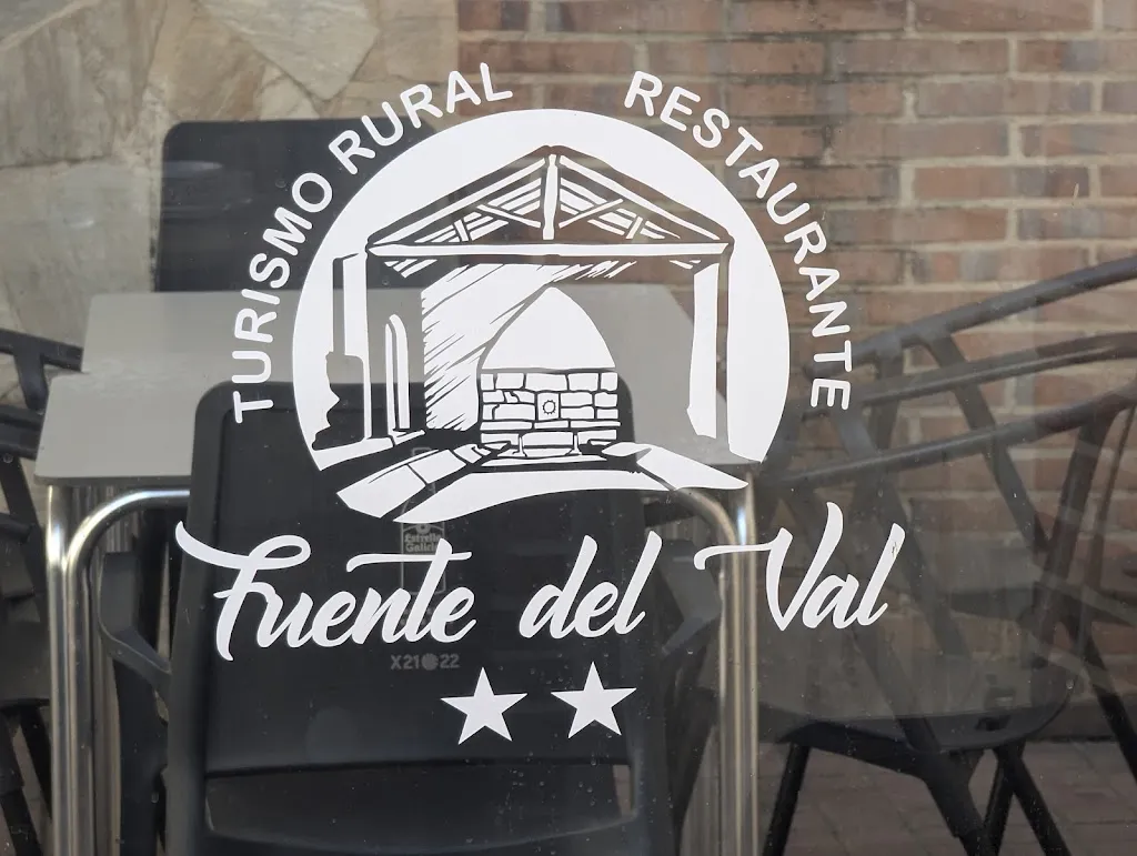 Eduardo Colina Bruzual_Casa rural Fuente del Val_Payo de Ojeda_review