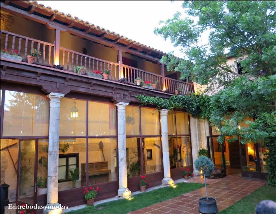 Hosteria de San Miguel restaurant in Piña de Campos