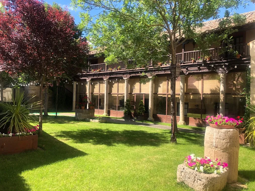 Hosteria de San Miguel_Piña de Campos_slider_image_3