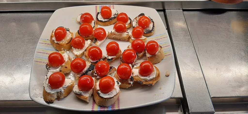 BAR CHEMA & MARIAN_Piña de Campos_slider_image_2