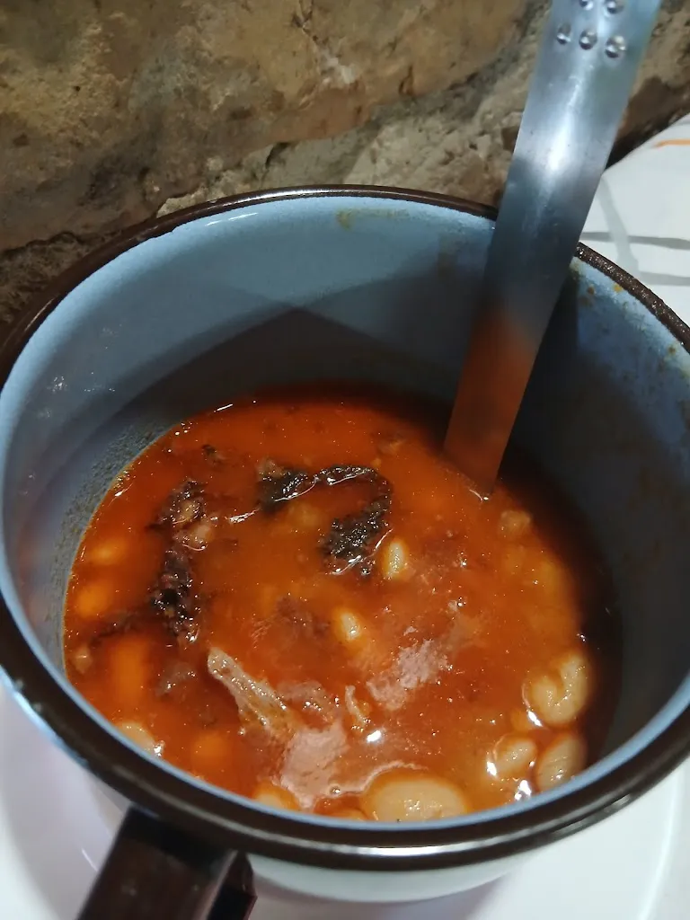 Miguel Pernía_Venta Morena_Pernía La_review