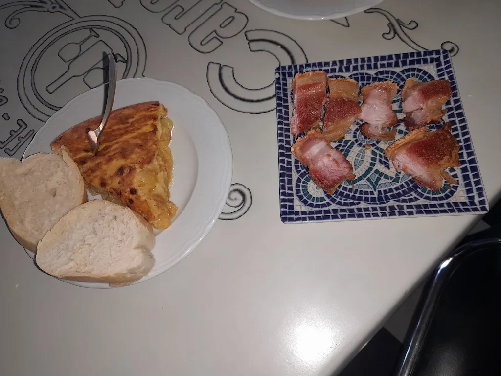 Menu_Carolina Café Bar_Paredes de Nava_image_5