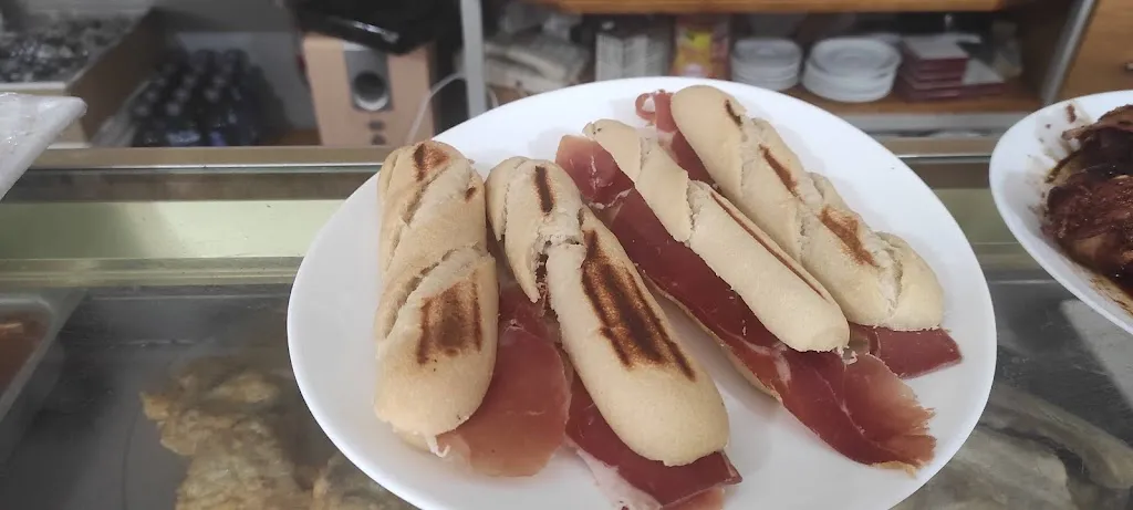 Menu_Bar Castilla_Paredes de Nava_image_3