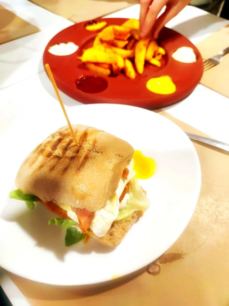 Nesina 44_Bar Castilla_Paredes de Nava_review