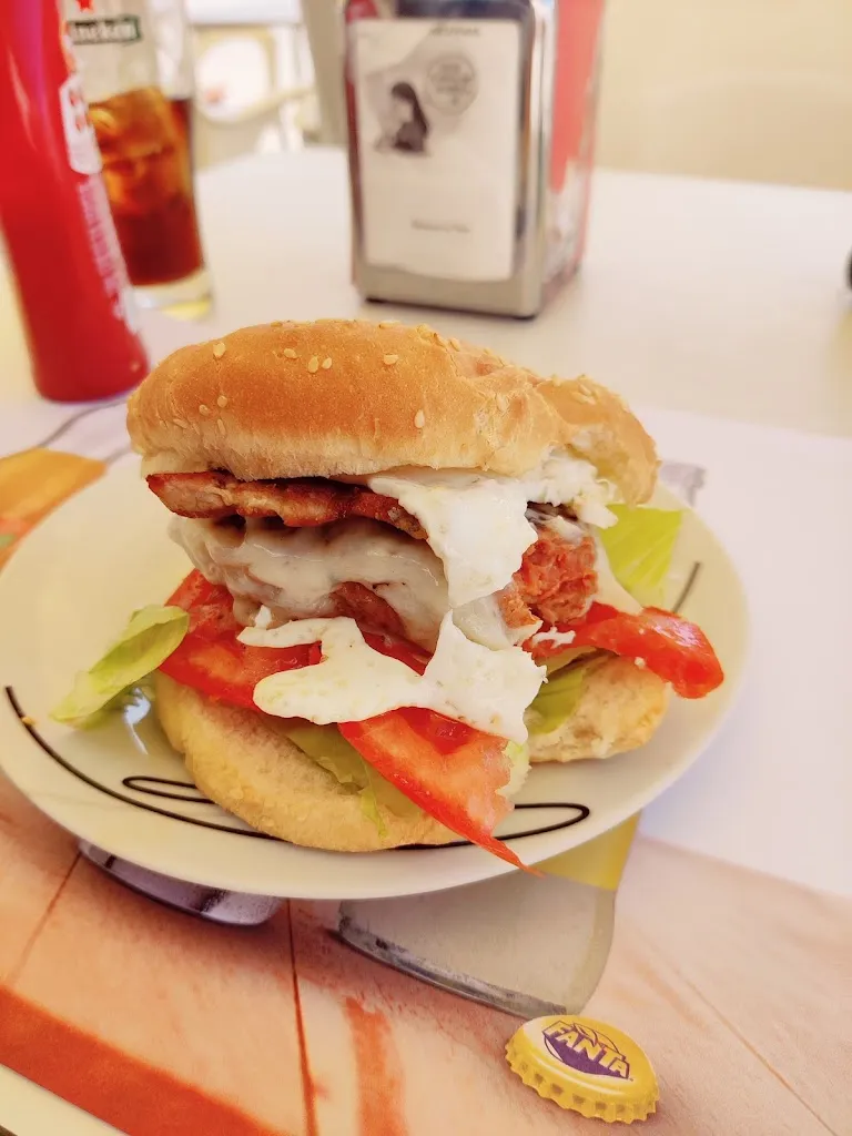 Menu_Bar el Pico_Quintana del Puente_image_4