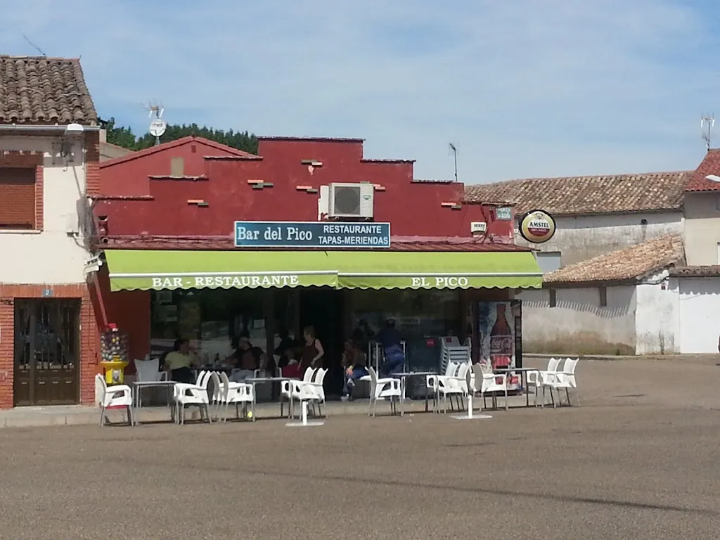 Bar el Pico_Quintana del Puente_slider_image_1