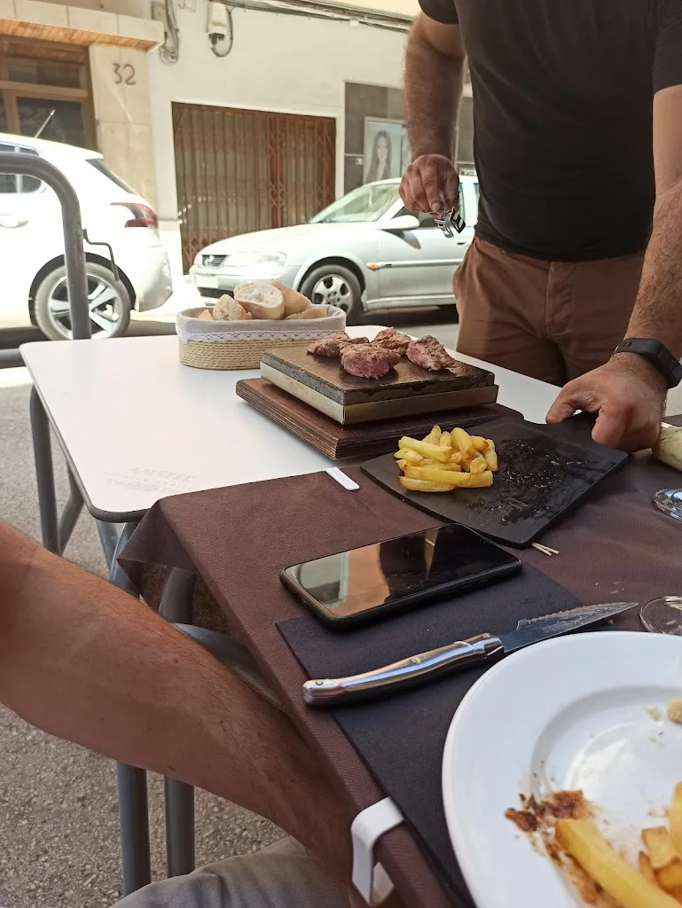 Menu_Restaurante HISPANO _Requena de Campos_image_7