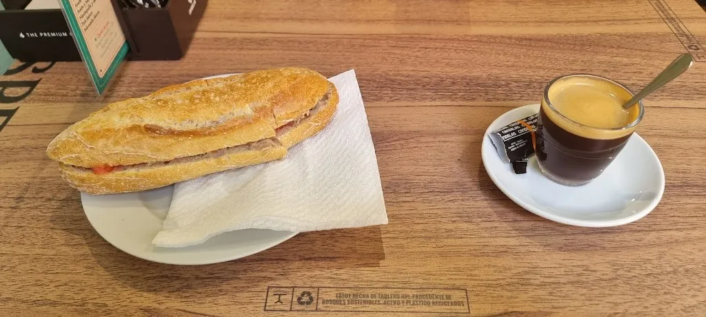 Menu_De locos_Población de Arroyo_immagine_5