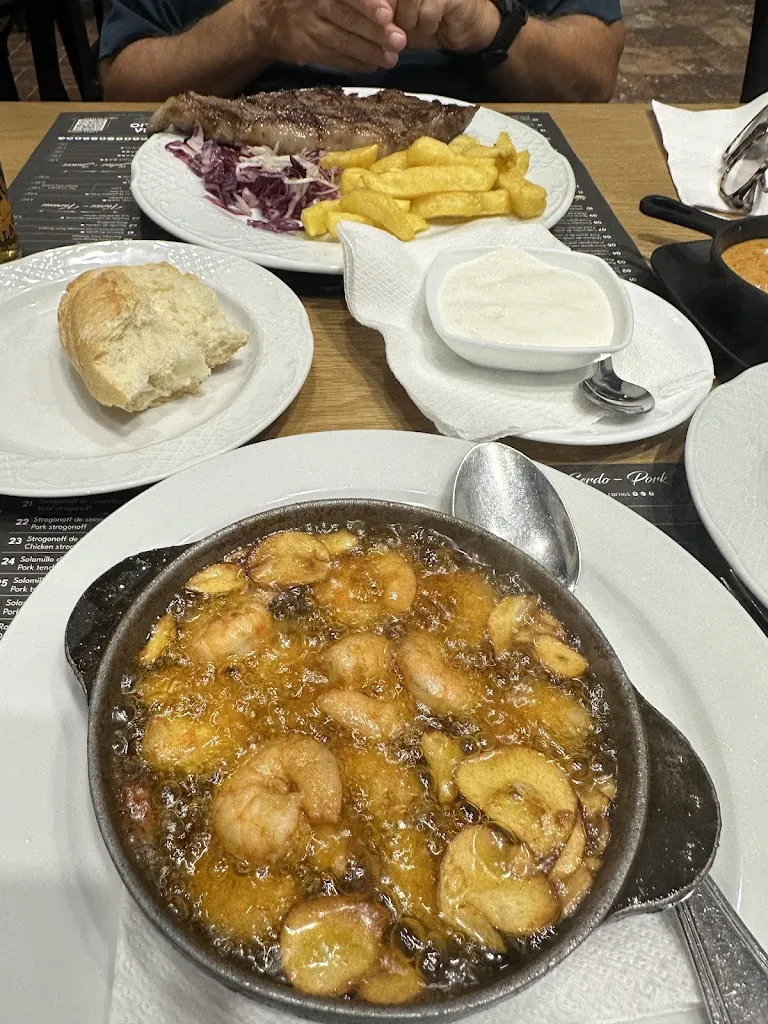 Martha Hale_Restaurante Casa Emilio_Población de Arroyo_review