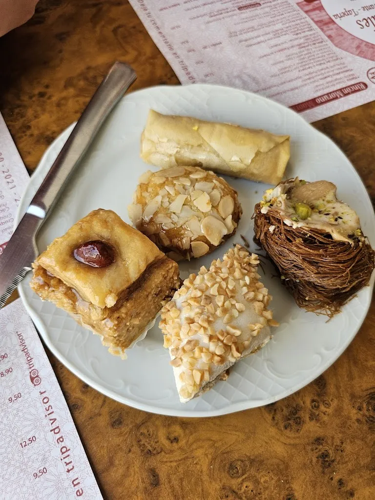 M N_Restaurante Los Delantales_Población de Arroyo_review