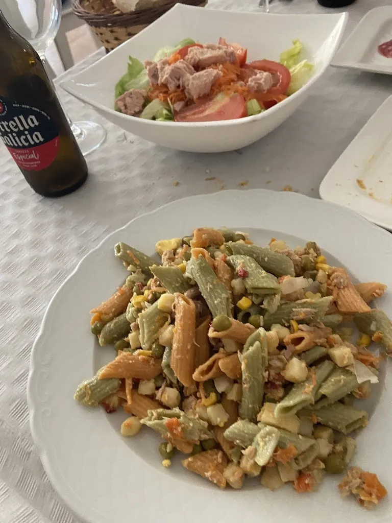 Mohamed Abbassi_El rincón de Carraca_Revilla de Collazos_review