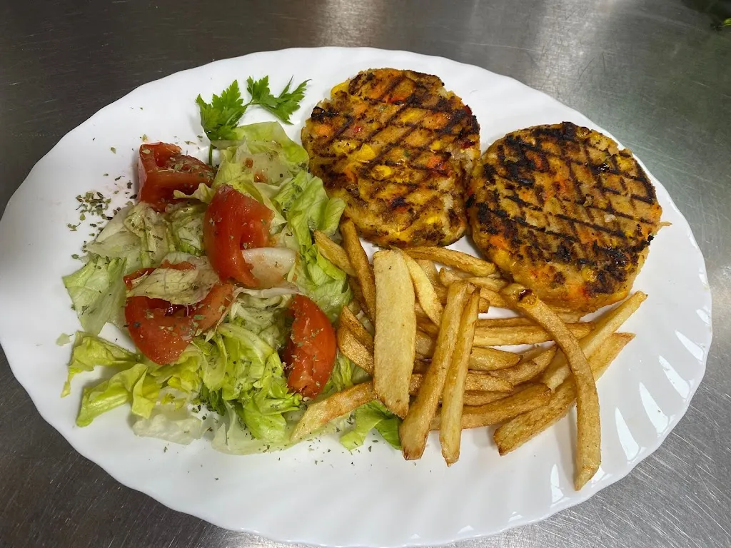 Los Canarios Albergue - Restaurante_Riberos de la Cueza_slider_image_3