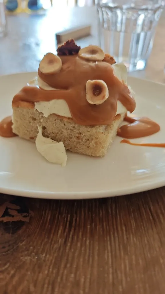 elena peña_Escaramujo Mesón Gastronómico_Salinas de Pisuerga_review