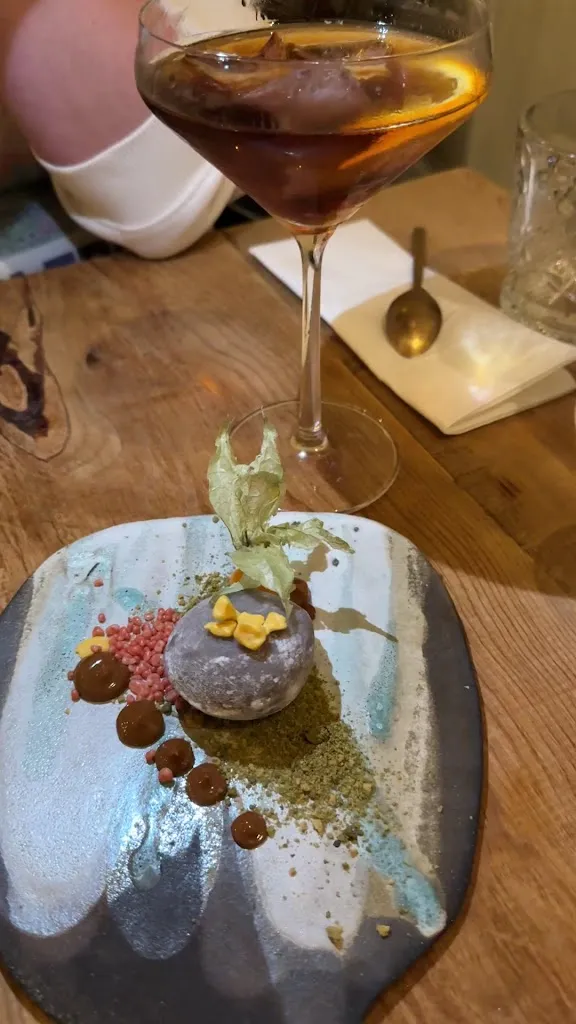 Olga Vechirko_Sr. Ito_Santoyo_review