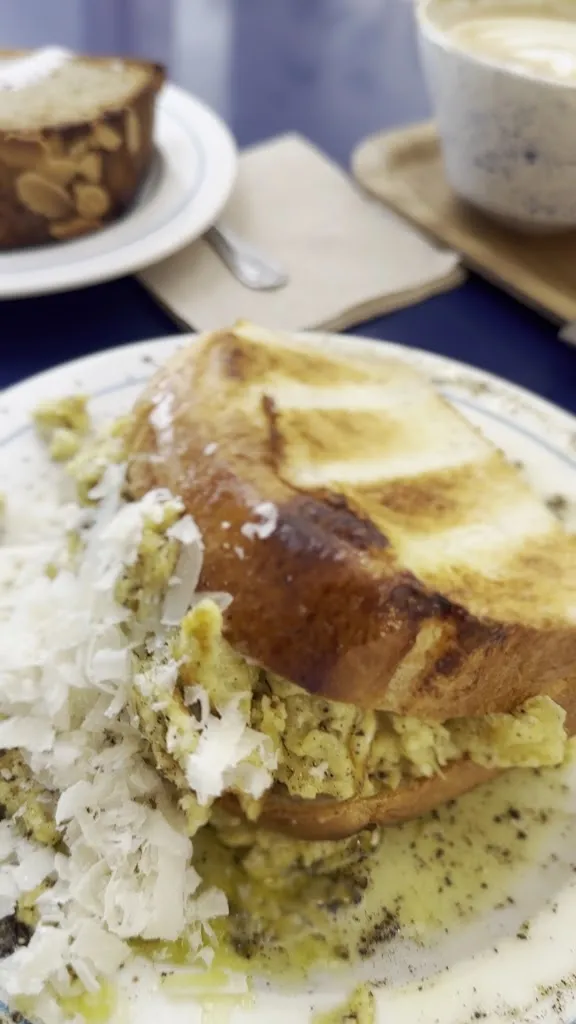 Etual Café_Serna La_slider_image_2