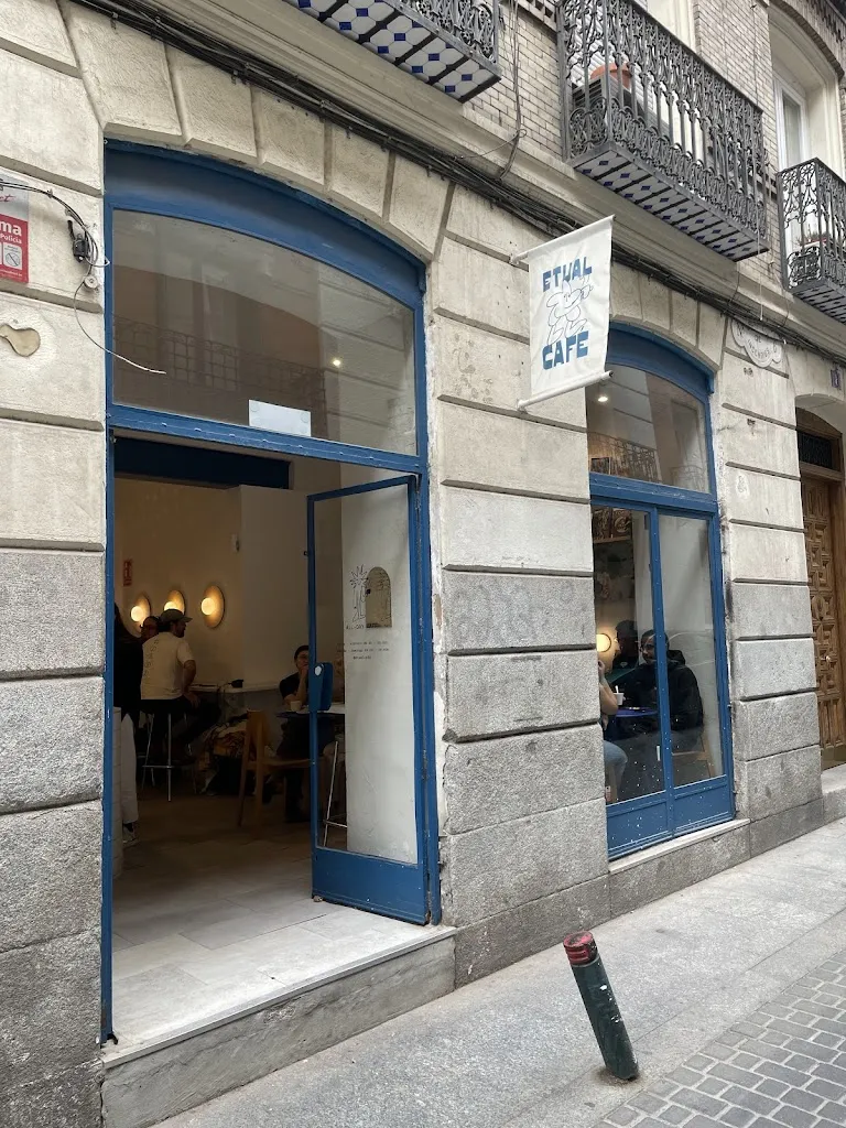 Etual Café_Serna La_slider_image_3