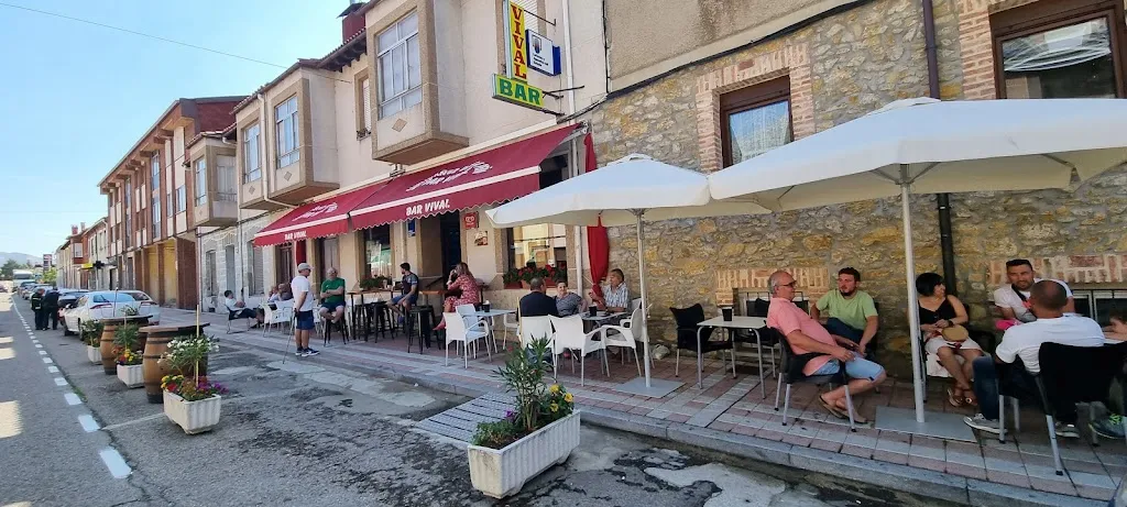 Bar Vival_Santibáñez de la Peña_slider_image_1