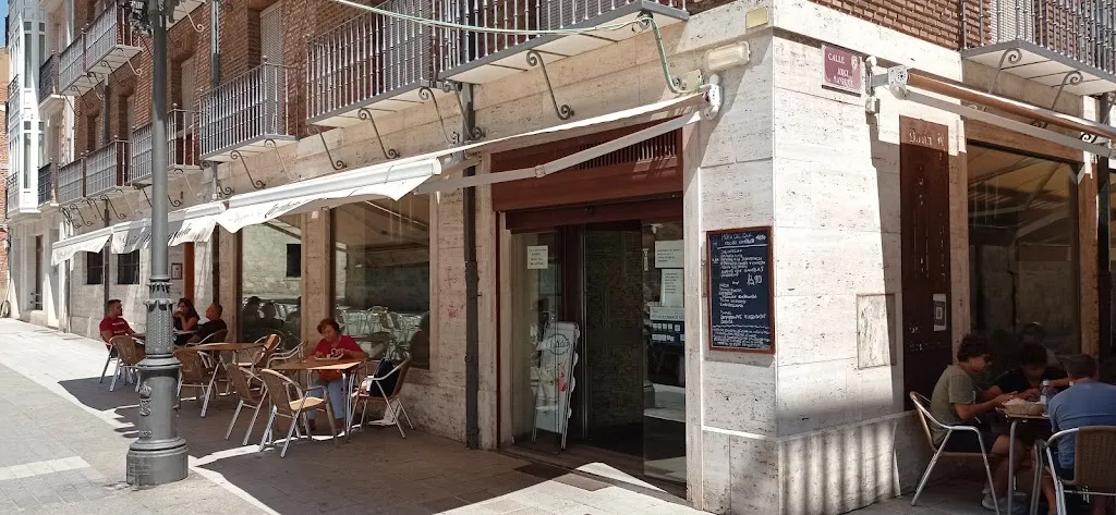 Doña Berenguela/La Andaluza restaurant in Tabanera de Cerrato