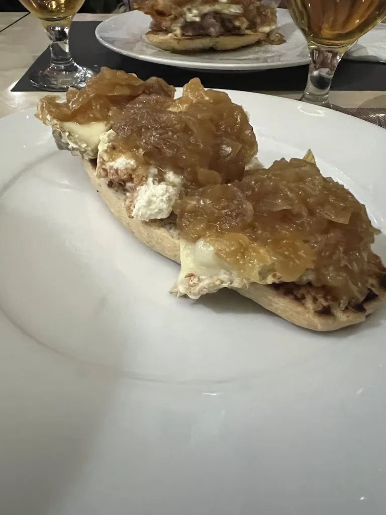 Tania Lorenzo Gómez_Taberna El Encanto_Torquemada_review