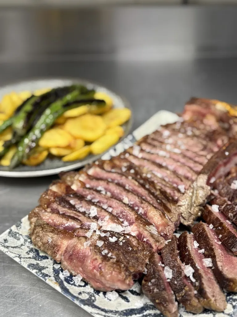 Restaurante La Cañita Madrid_Torquemada_slider_image_3