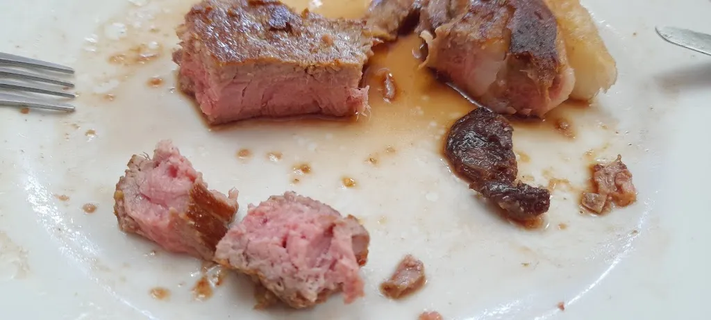 Pepe Garcia_Hostal Restaurante La Montaña_Triollo_review