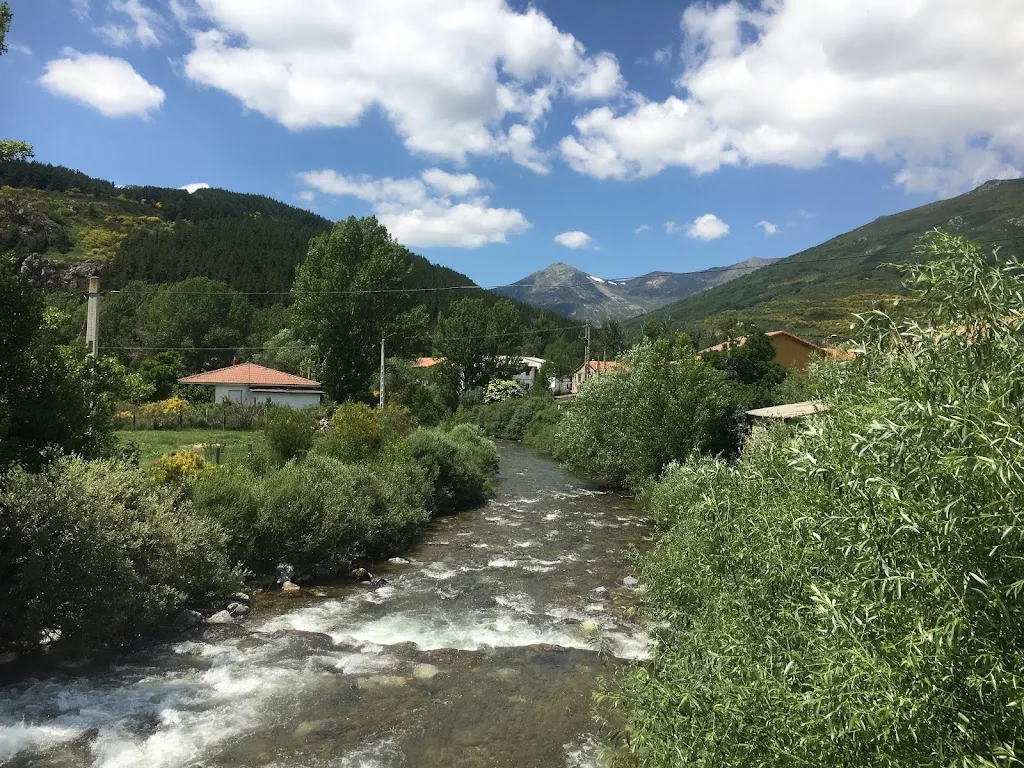 Ruby Nunan-Jackson_Mesón el Molino de Vidrieros_Triollo_review