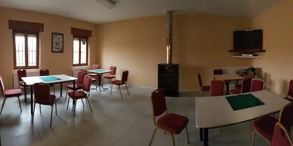 El Rincón De Los Benitos restaurant in Villabasta de Valdavia