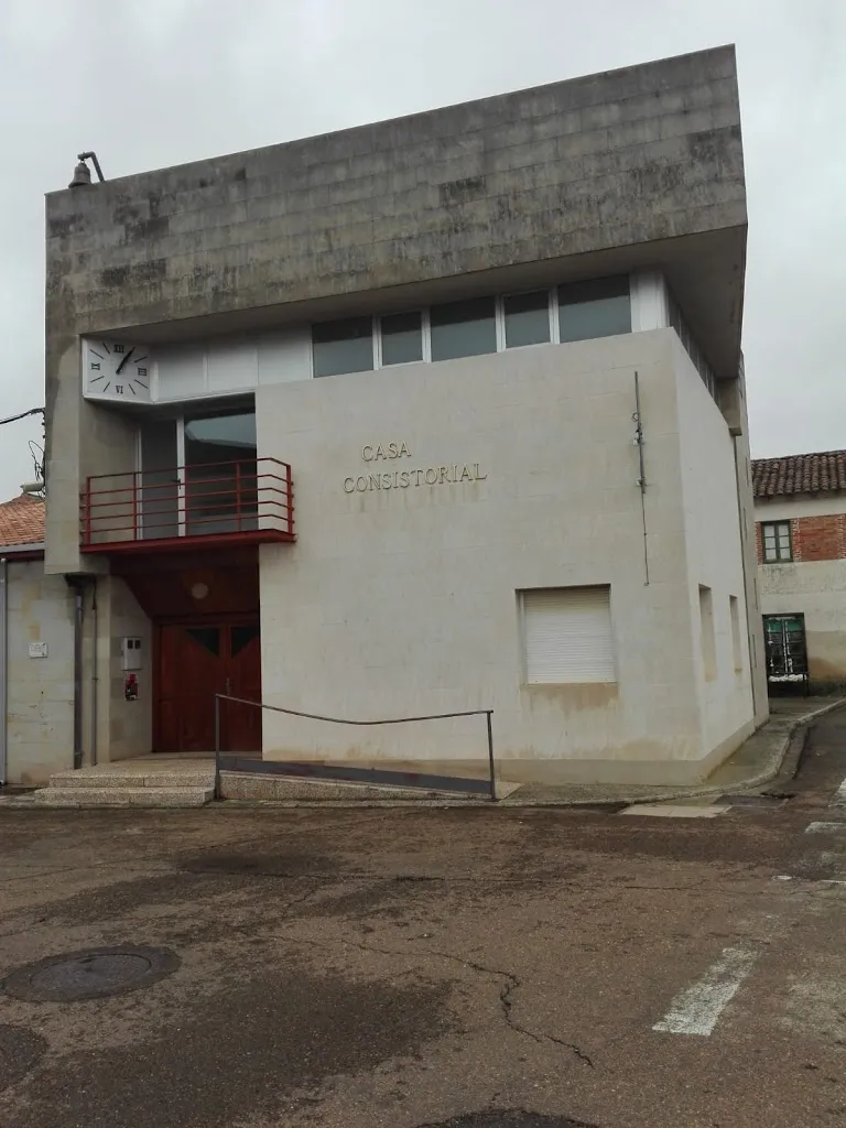 Ayuntamiento de Villaeles de Valdavia restaurant in Villaeles de Valdavia